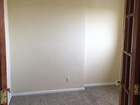 2nd image of 5831 Quantrell Ave APT 506