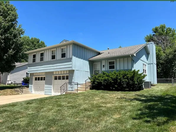 6315-6317 Hallet St, Shawnee, KS 66216