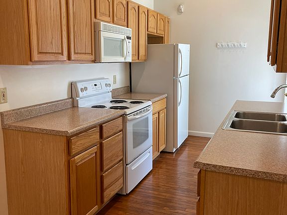 2nd image of 5602 Ellsworth Ave #1