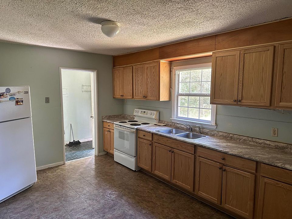 2nd image of 2761 S Faure Dr
