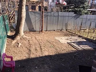 Rented by Capri Jet Realty Corp