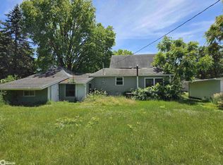 907 Ross Ave, Stratford, IA 50249
