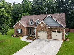 166 Ruth Way, Douglasville, GA 30134