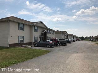 96 Wellspring Dr #5710327, Reeds Spring, MO 65737