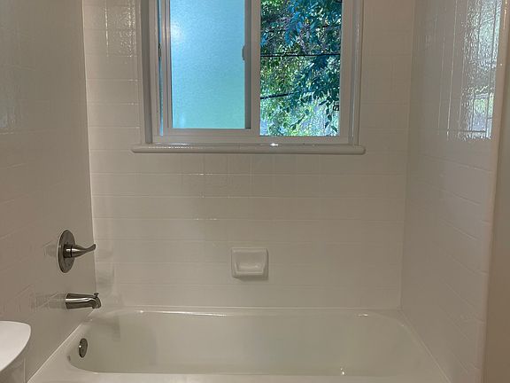 4th image of 242 Curtner Ave #Zz