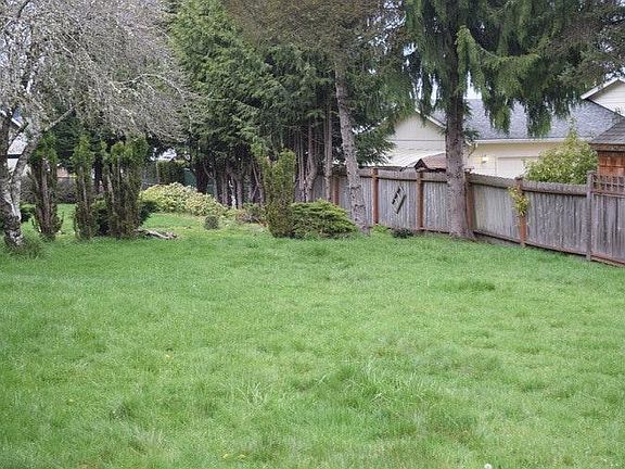 4th image of 10134 Overlook Dr NW
