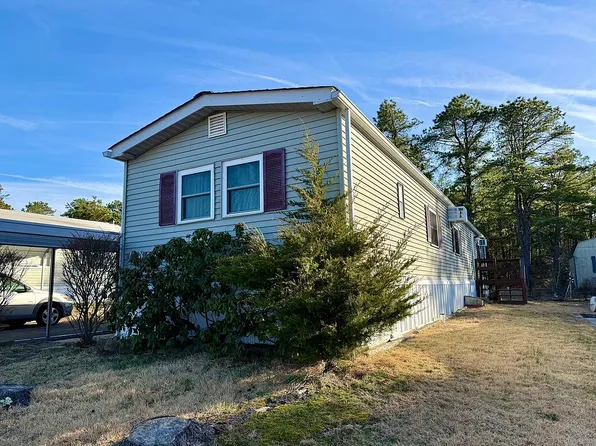 108 Oak Dr, Barnegat, NJ 08005