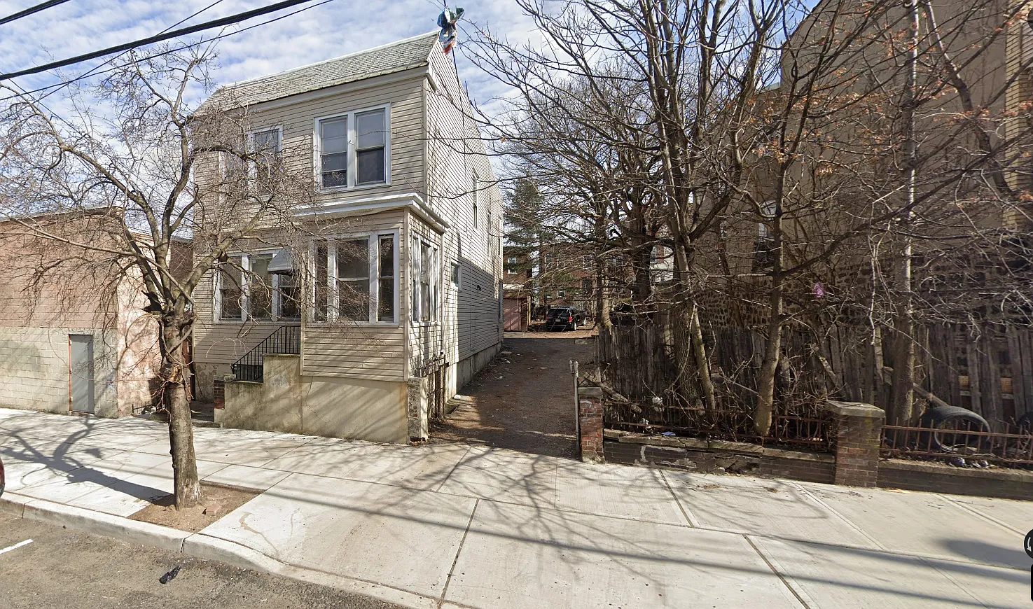 2 bed, 1000 sqft, $2,500 — Photo 1