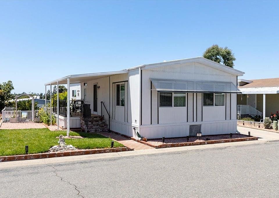 1st image of 155 Las Flores Dr Space 71