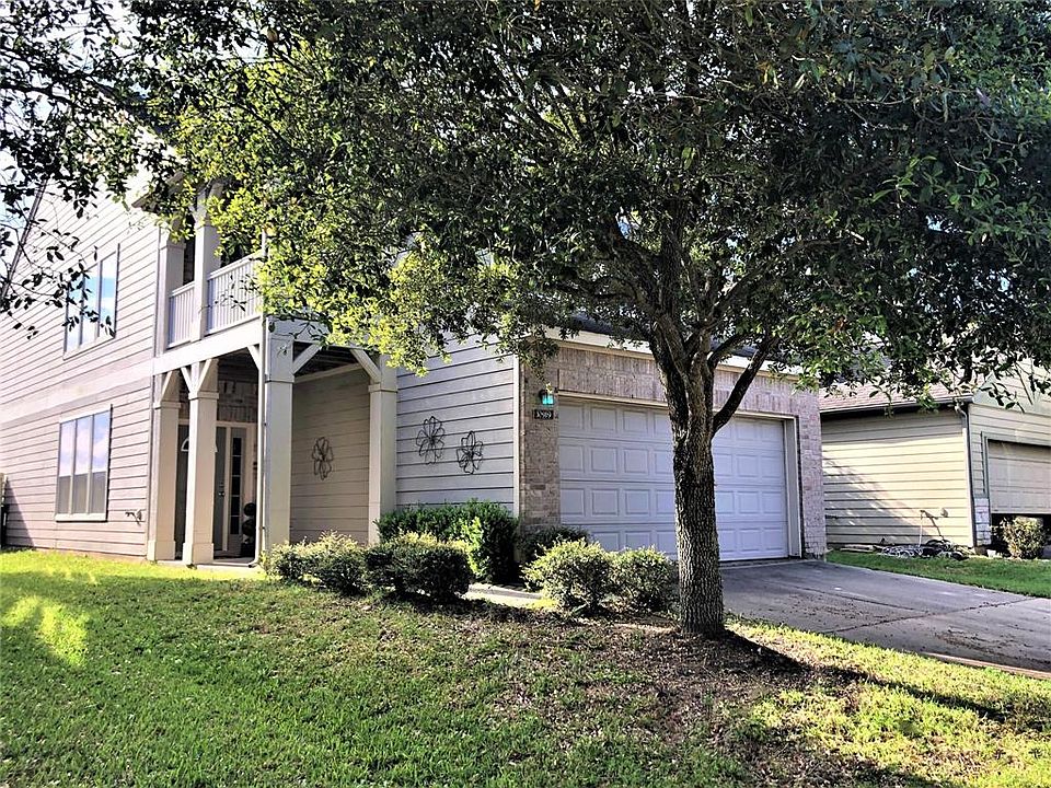1st image of 10919 Dellrose Crossing Dr