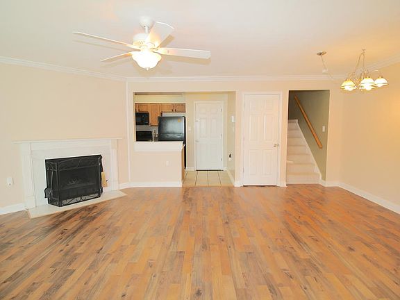 2nd image of 12173 Salemtown Dr