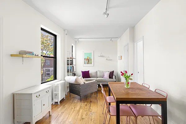 Sold by Compass | media 4