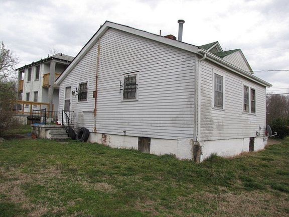 4th image of 134 White St