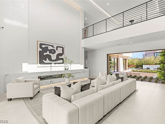4th image of 7385 Heron Canyon Ct