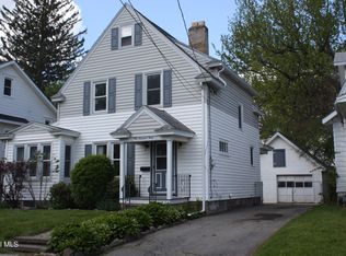 140 6th St, Schenectady, NY 12302