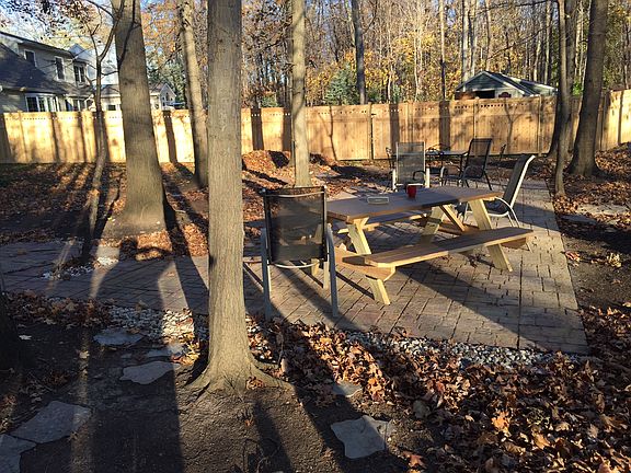4th image of 803 Carriage Park Oval