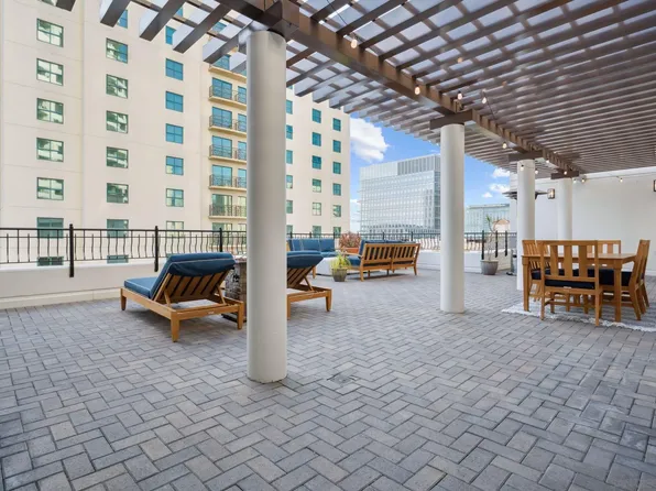 700 W Harbor Dr Unit 705, San Diego, CA 92101