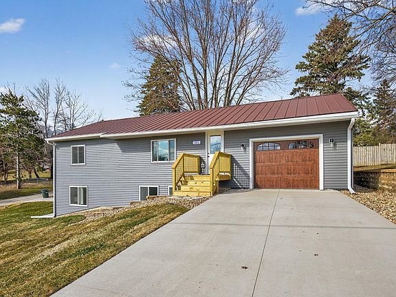 2nd image of 311 Highland Ct SW