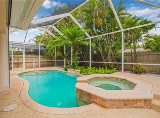 774 105th Ave N, Naples, FL 34108