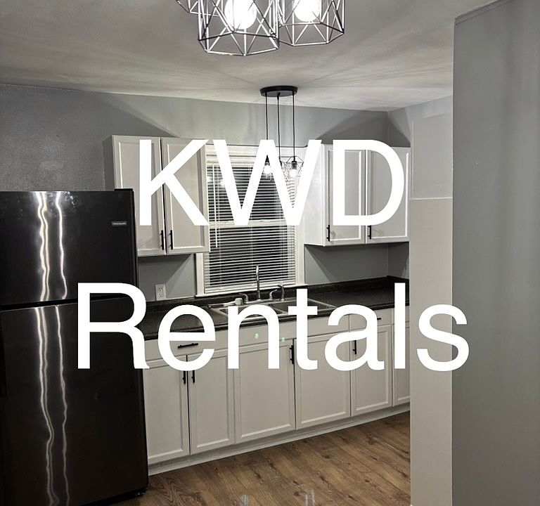 1st image of 129 Green Acre Dr #129