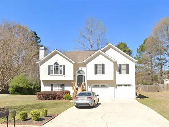 1690 Silverdale Ln, Lithia Springs, GA 30122