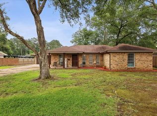 134 Rolling Hills Dr, Lumberton, TX 77657