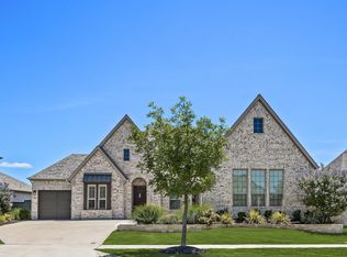 7032 Lookout Ln, Aubrey, TX 76227