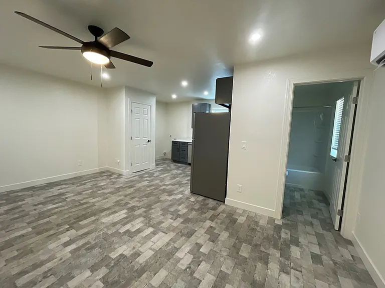 234 W Princeton Ave — Photo 1