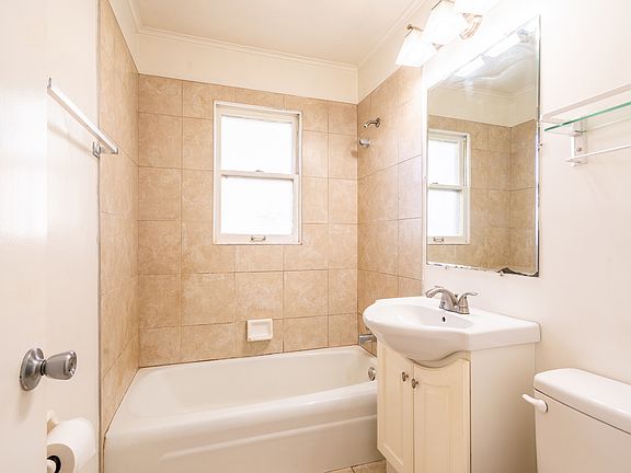 5th image of 357 Neola St