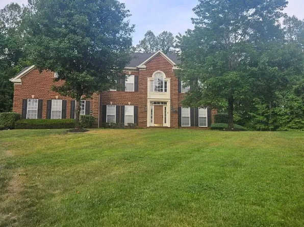 5563 Notched Beak Ct, Waldorf, MD 20601