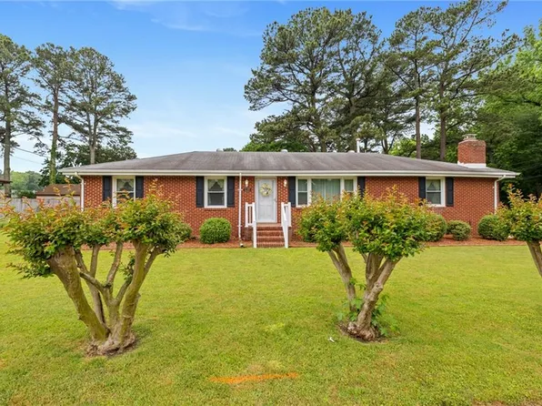 2916 Taylor Rd, Chesapeake, VA 23321