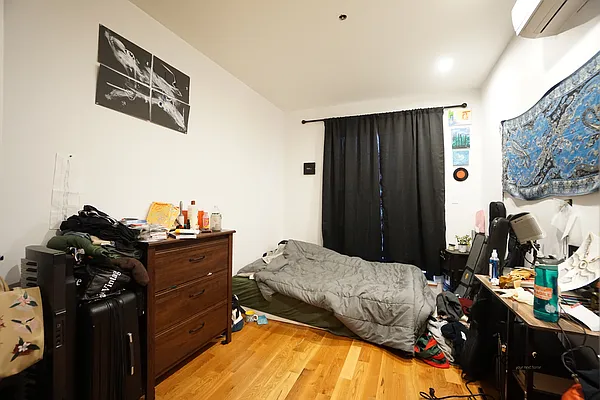 Rented by Rennit Inc. | media 25