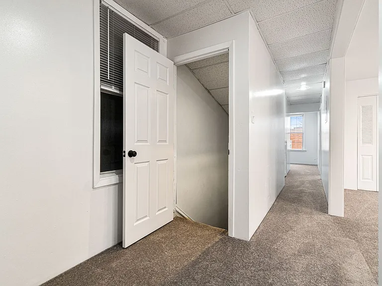 1738 Main Street — Photo 12