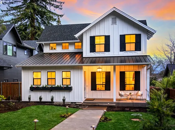 529 8th St, Lake Oswego, OR 97034