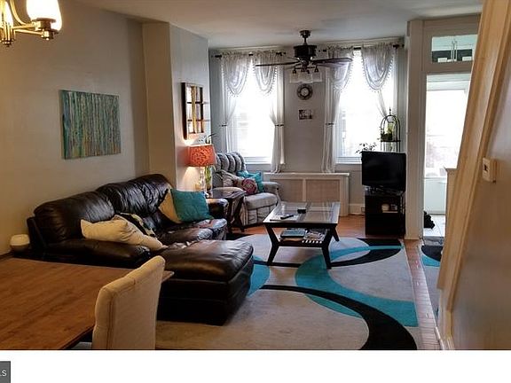 4th image of 2337 E Harold St