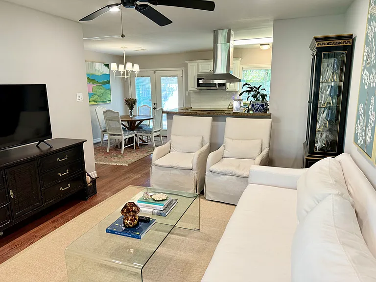 2311 Stonecrest Dr — Photo 4
