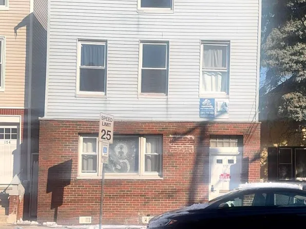 172 Beacon Avenue image 1 of 1