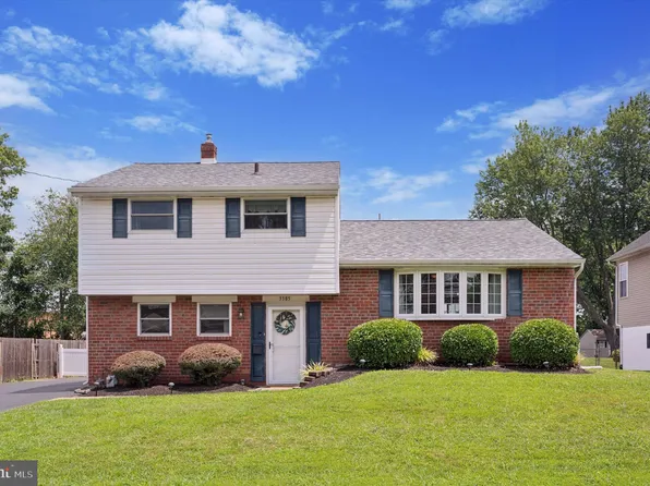 3385 Bancroft Dr, Aston, PA 19014