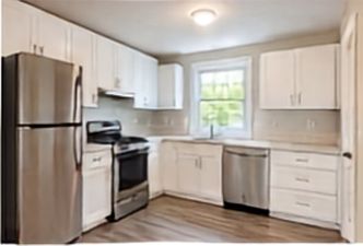2nd image of 381 Lincoln Ave #0