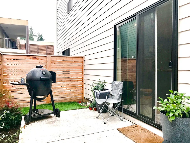 5326 SE 72nd Ave — Photo 16