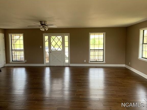 2nd image of 322 County Road 1526