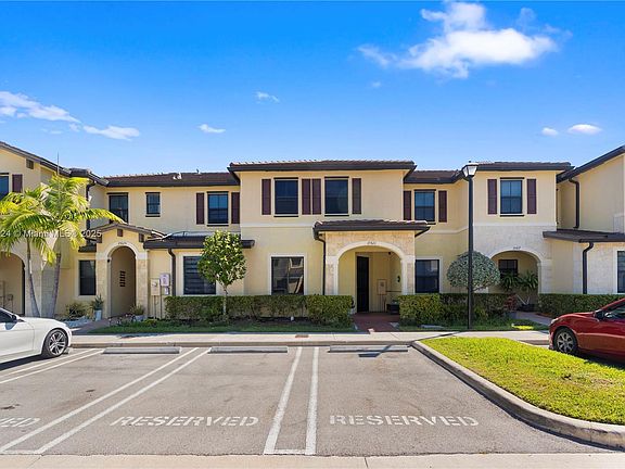 3rd image of 10621 W 33rd Ln #10621