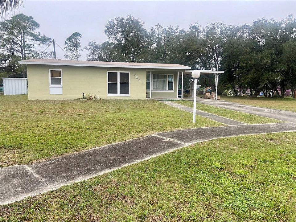 2nd image of 806 Lily Ct