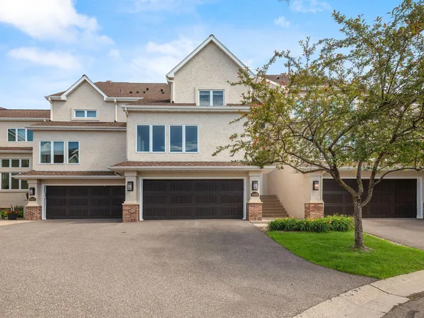 505 River St, Minneapolis, MN 55401