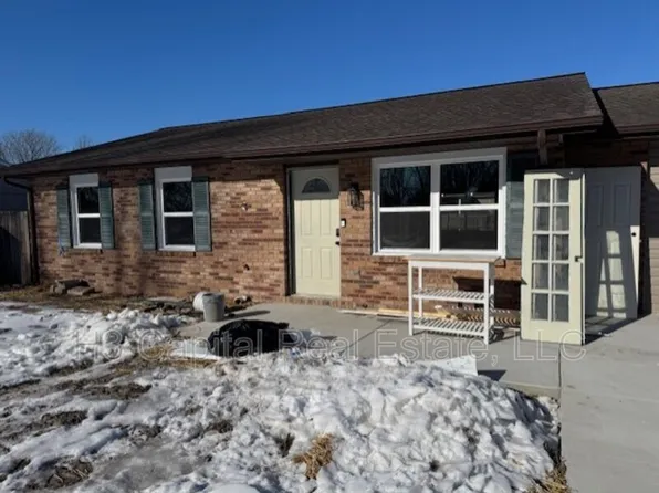 179 Perrottet Dr, Mascoutah, IL 62258