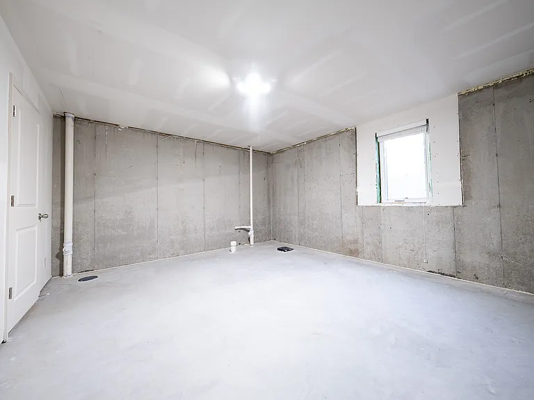15430 Eagle Creek Way — Photo 33