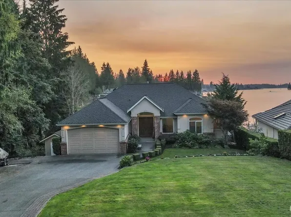 21501 60th St E, Lake Tapps, WA 98391
