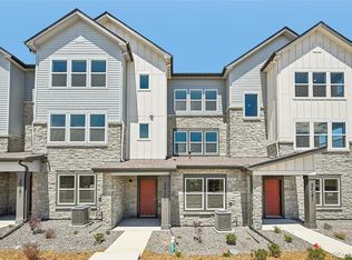 24121 E 54th Pl, Aurora, CO 80019
