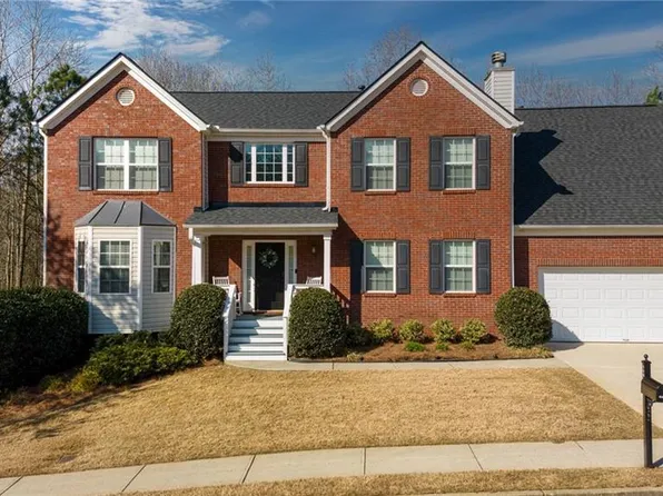 5582 Skylar Creek Ln, Buford, GA 30518