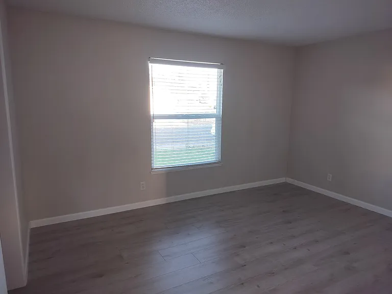 3378 Polaris Dr — Photo 8
